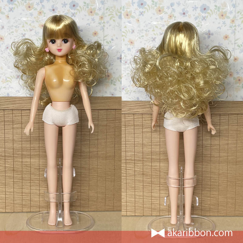 ピンキーピンクリカちゃんの全身を写したもの。素体